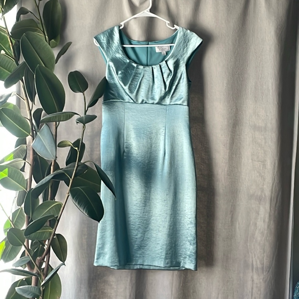 COLLECTION DRESSBARN Knee Length Turquoise Polyester Dress Size 4
